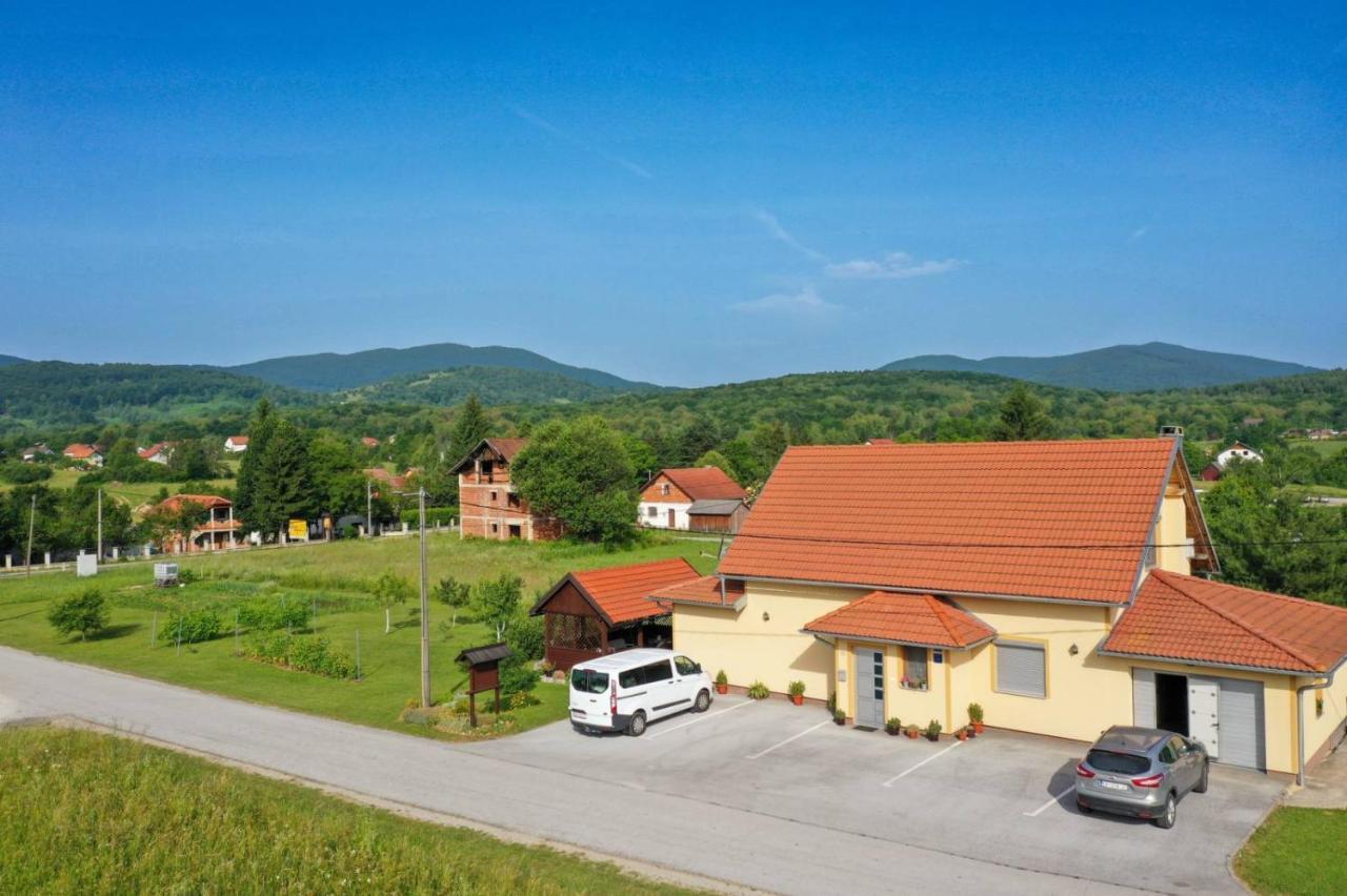House Matijevic Simic Hotel กราโบวาซ ภายนอก รูปภาพ